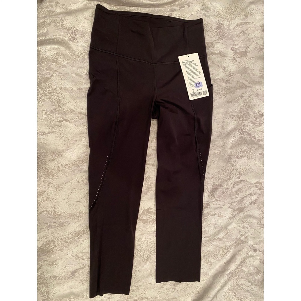 Lululemon Fast and Free Crop 21” Elite Size 6